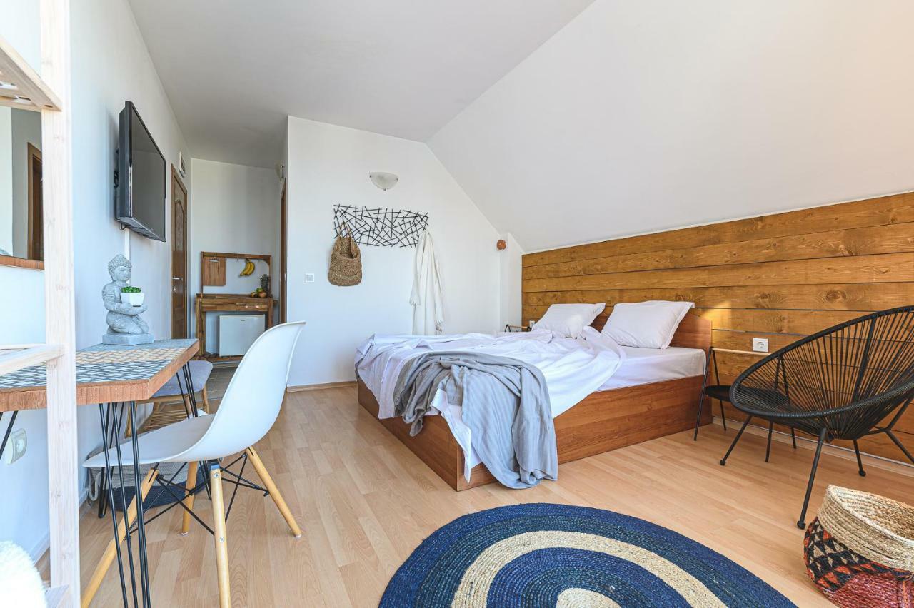 The Monkee Studios Sveti Vlas Extérieur photo